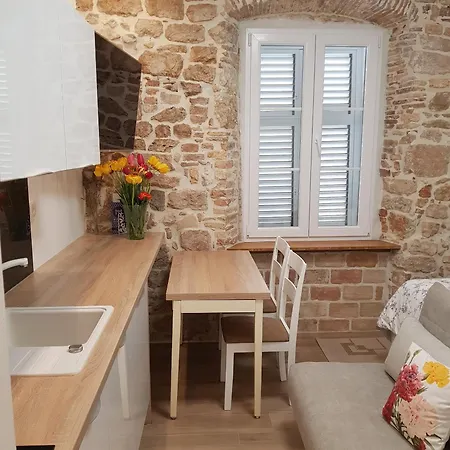 By The Sea - 14845 Zadar